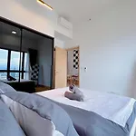 The Luxe 4Px With Balcony Near Quill City Mall & Monorail Medan Tuanku