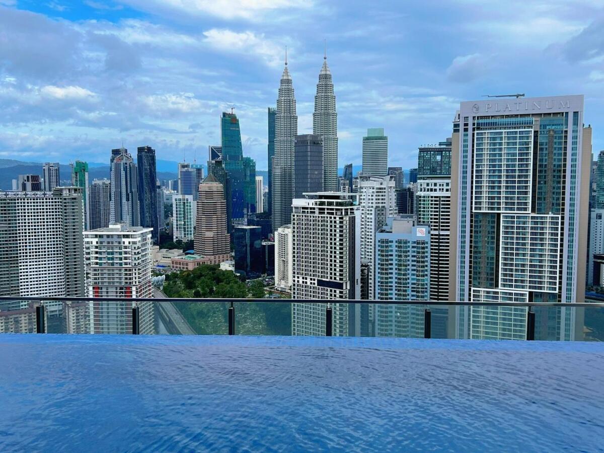 Pangsapuri The Luxe 4px With Balcony Near Quill Mall & Monorail Medan Tuanku