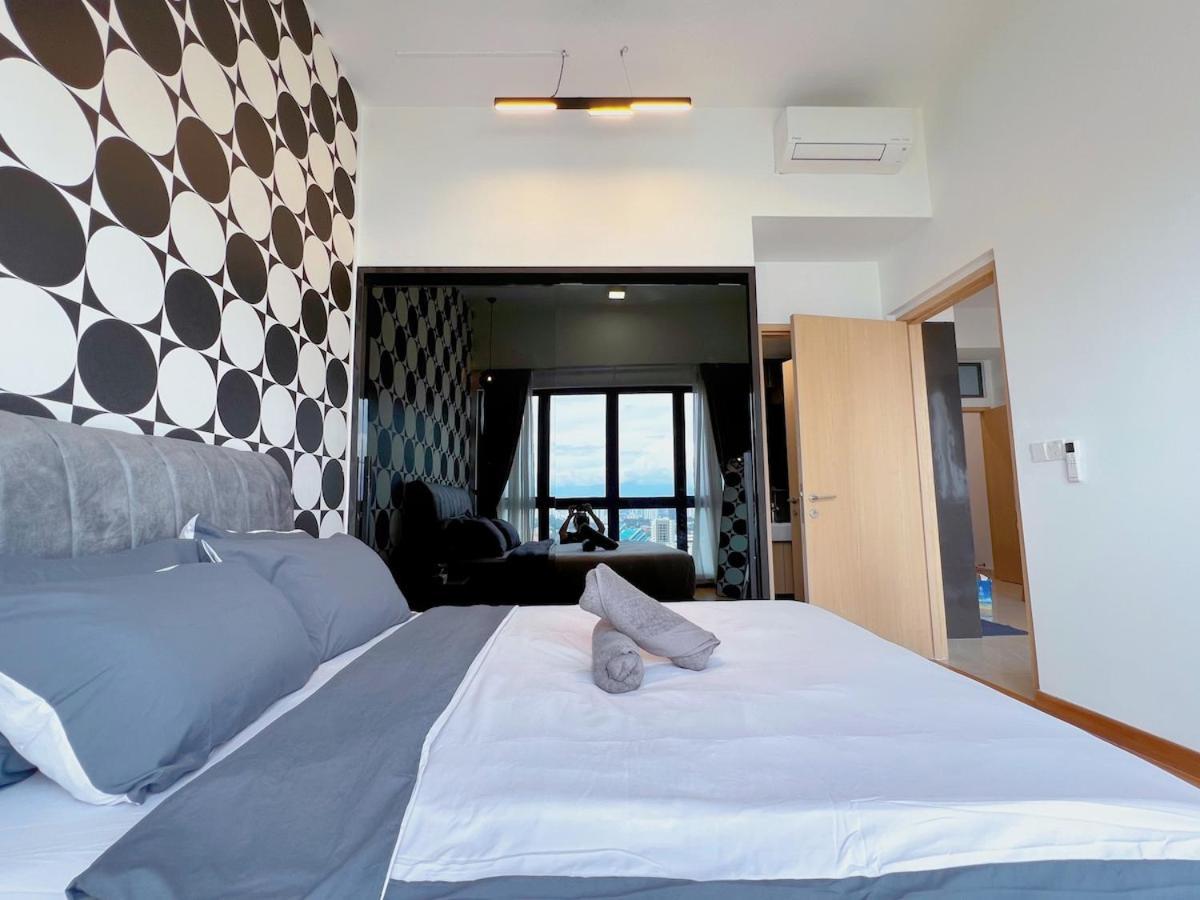 The Luxe 4px With Balcony Near Quill Mall & Monorail Medan Tuanku